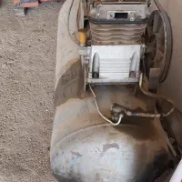 کمپرسور 250لیتری سالم در حال کار