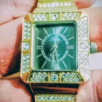 ساعت طلایی زنانه (رنگ ثابت)