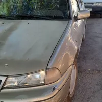دوو سی یلو سدان، مدل ۱۳۸۱