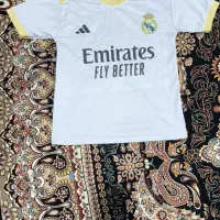 پیراهن تیم رئال مادرید