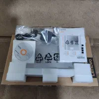 لپتاپlenovoمدلideapad320 همراه جعبه رنگ نقره ای