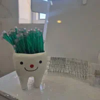 منشی دندانپزشکی دو شیفت صبح و عصر