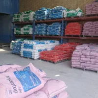 کنسانتره و مکمل مرغ تخم گذار و گوشتی