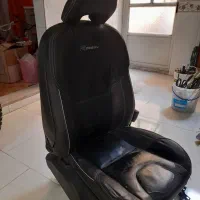 صندلی خودرو ولوو