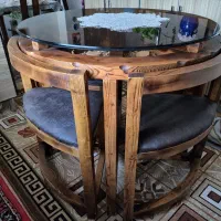 فروش یک دست میز و صندلی ناهارخوری ۴ نفره کمجا