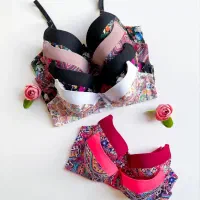 به قیمت عمده|لباس|یزدان شهر, |دیوار