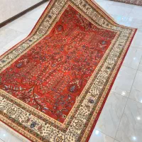 فرش نقشه پریسا 1000شانه ابریشم ۶و۹و۱۲ متری دارد