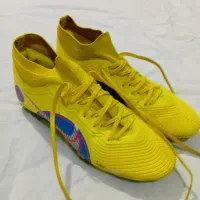 کفش ورزشی فوتبال