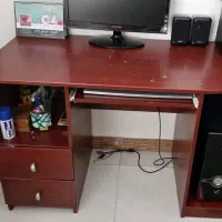 میز کامپیوتر