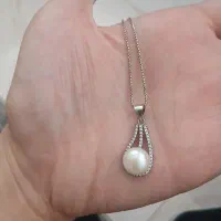 پلاک نقره و مروارید اصل و زنجیر نقره ۹۲۵