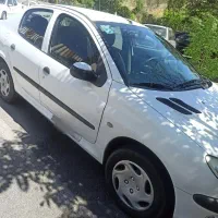 پژو 206 صندوقدار