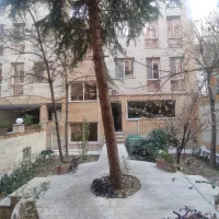 64-متر-فول-نما-تراورتن-سالن-مربع-پونک