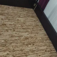تخت دو نفره به همراه تشک و رو تختی و بالشت روتختی|تخت و سرویس خواب|فولادشهر, B6|دیوار