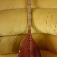 یک عدد دوتار و یک عدد تابلو