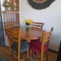 میز نهار خوری ۴ نفره