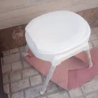 توالت فرنگی نو