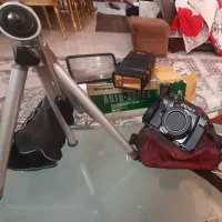 دوربین آنالوگ زنیت ۱۲۲ به همرا فلاش و سه پایه|دوربین عکاسی و فیلم‌برداری|مشهد, تربیت (صدف)|دیوار