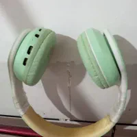 هدفون 200 میز دکور2تومان فرش3تومان