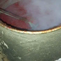 رب گوجه محلی اتیشی سفت و قرمز خوشرنگ