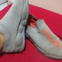 اسپرت خارجی کارکرده و تعدادی کفش