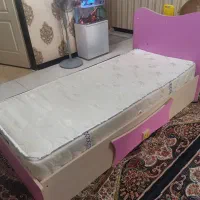 تخت با تشک طبی فنری با دراور