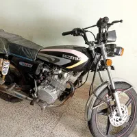 فروش یکدستگاه موتور سیکلت/تخفیف پای معامله