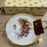 ظرف بسیار شیک لیمونژ کاملا نو تگدار رنگ ثابت