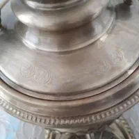 سماور۷لیتری ذغالی برنجی با مهرروس آنتیک ودکوری|کلکسیون اشیاء عتیقه|کرج, شهرک بنفشه|دیوار