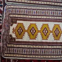 پشتی فرش دستبافت کم نظیر