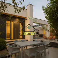 صندلی مدل رها/پلاستیکی/ویلا/کافه/غذا خوری باغدان