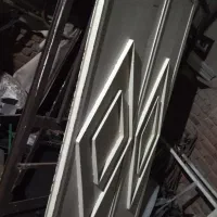 فروش انواع درب نفر و و ماشین روحفاظ اهنی