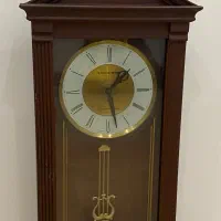 ساعت پاندول دار چوبی