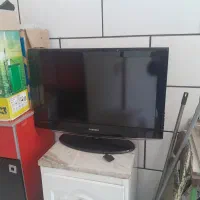 فروش یک عدد تلویزیون LCD سامسونگ ۳۲