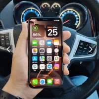 آیفون xs در حد آکبند