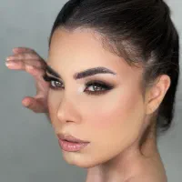 میکاپ و شنیون