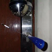 کلیدسازی|خدمات پیشه و مهارت|لاهیجان, کاروانسرابر|دیوار