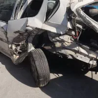 پژو۲۰۷اتوماتیک مدل۹۷تصادفی|خودرو سواری و وانت|تهران, مرادآباد|دیوار