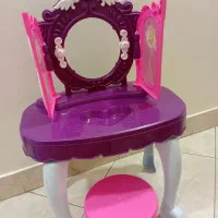 میز ارایش بچگانه