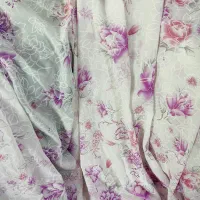 یه قواره پارچه چادری