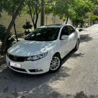 ماشین سواری سراتو|خودرو سواری و وانت|خرم‌آباد, |دیوار