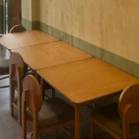 فقط میز ناهارخوری در دو سایز