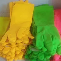 دستکش سایز لارژ که با مدیوم زیاد فرقی نداره