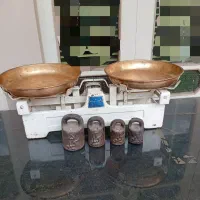 ترازوی قدیمی 30کیلویی