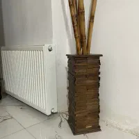 گلدان چوبی با بامبو