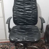 صندلی اداری جکدار