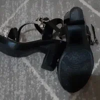 کفش مجلسی دخترانه سایز ۳۲ مناسب ۵ تا۷ سال|کفش و لباس بچه|تهران, خواجه نصیر طوسی|دیوار