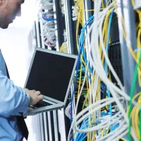 خدمات نگهداری و پشتیبانی شبکه و سرور|خدمات رایانهای و موبایل|تهران, میدان ولیعصر|دیوار