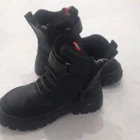 بوت بچگانه سایز ۳۳|کیف، کفش، کمربند|بابل, |دیوار