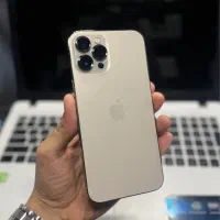 آیفون ۱۲ پرومکس گلد