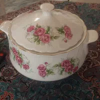 سوپ خوری گل سرخ قدیمی